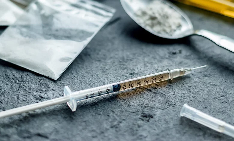 What does half-life mean when it comes to heroin?